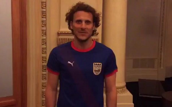 forlan-mumbai.jpg