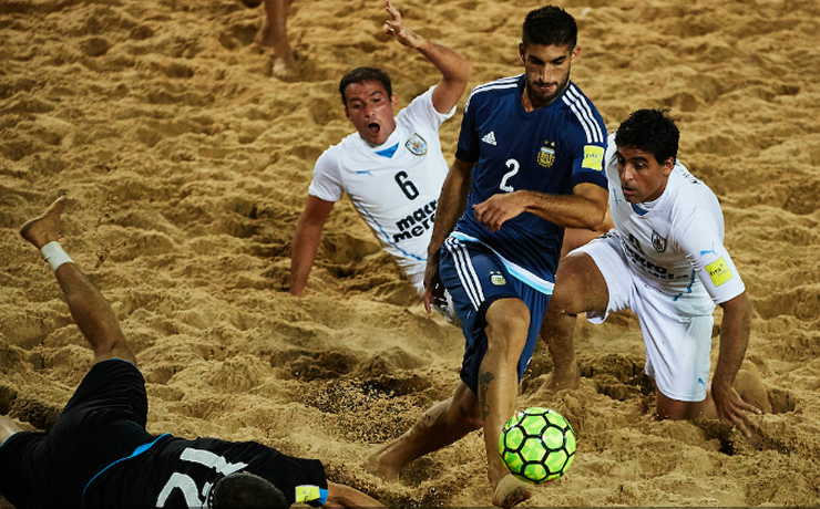 Fútbol playa: Uruguay cayó 3-1 ante Brasil en la final de las