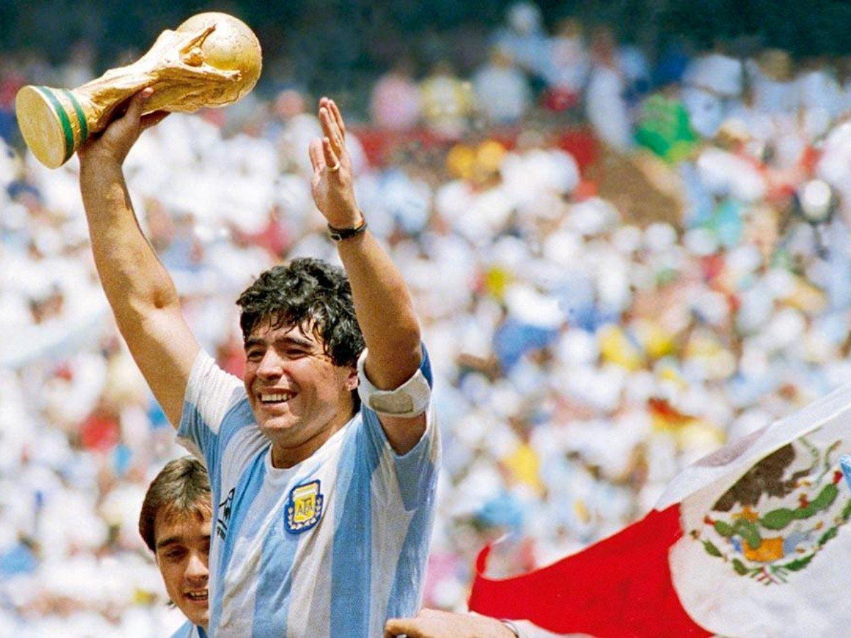 pdamaradona.jpg